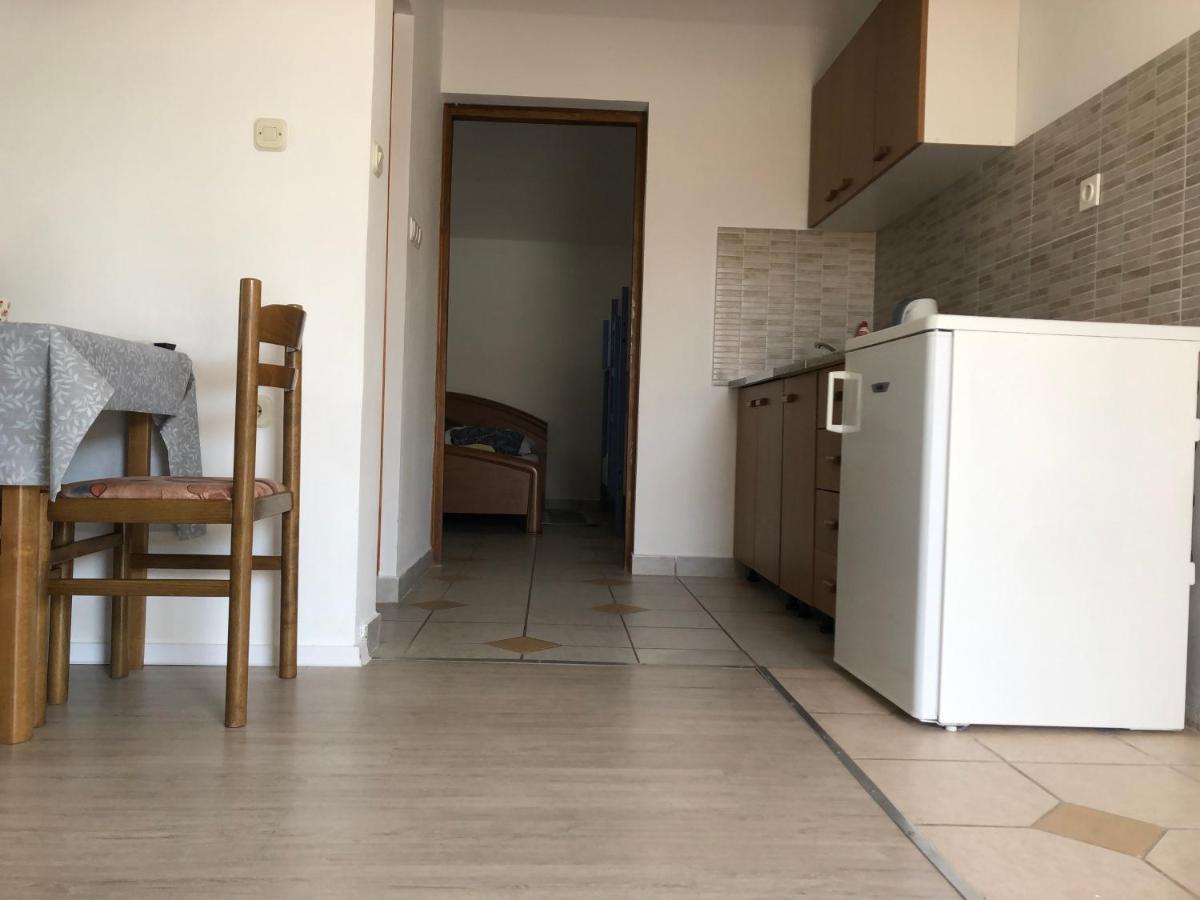 Apartments Marija Vir Ngoại thất bức ảnh